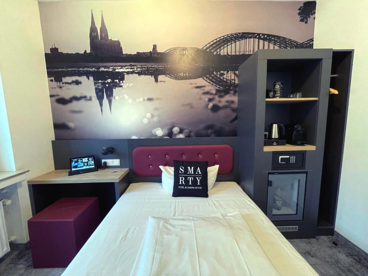 Smarty Cologne Dom Hotel - Boardinghouse - Kontaktloser Self Check-In Екстер'єр фото